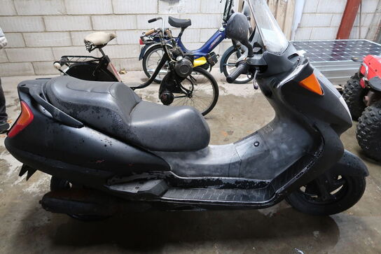 MOTORCYKEL HONDA FES125 Momsfri