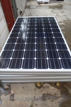 6 stk. Solpaneler BLD SOLAR Europe 266 watt