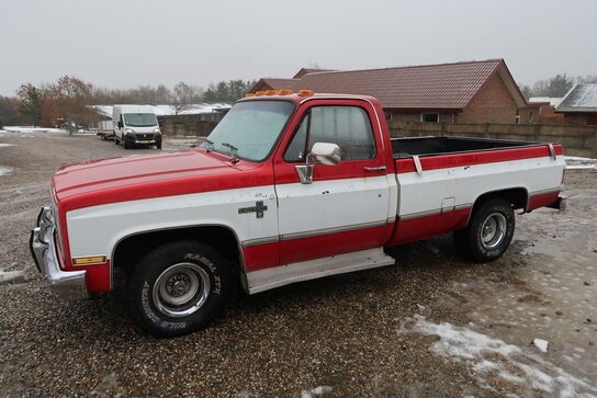 Pickup-truck CHEVROLET Silverado 10