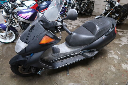 MOTORCYKEL HONDA FES125 Momsfri