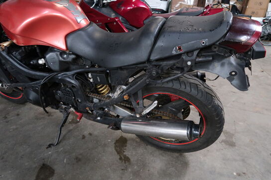 Motorcykel SUZUKI GSX 600F Momsfri