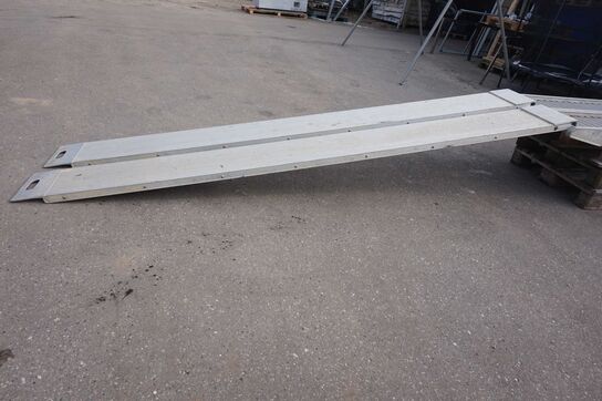 2 stk Aluramper/slisker 320 cm (MOMSFRI)