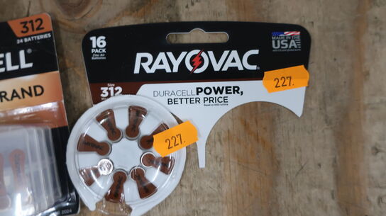 Diverse batterier type: 312 DURACELL & RAYOVAC