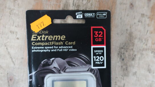 40 stk. CompactFlash Card SANDISK EXTREME 32GB-120MB/s