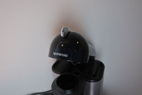 Kaffemaskine NESPRESSO Club