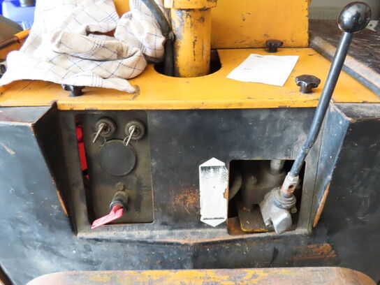 El-stabeltruck, BV S-12 med lader