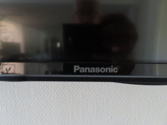 48" LED-TV Panasonic uden fjernbetjening