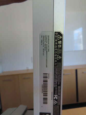 27" monitor, HP M27FW, Tastatur og mus