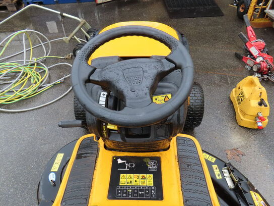 Plænetraktor, CUB CADET LT3