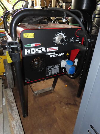 Elektrodesvejser, MOSA MAGIC WELD 200