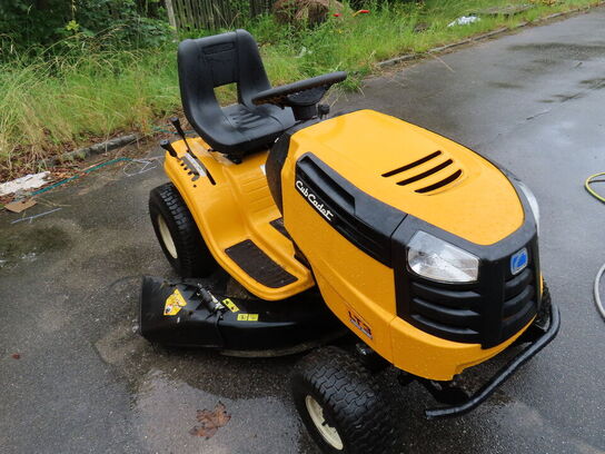 Plænetraktor, CUB CADET LT3