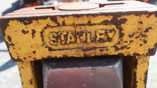 Donkraft, STANLEY