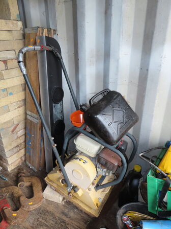 Pladevibrator, PRIMUS HS-80