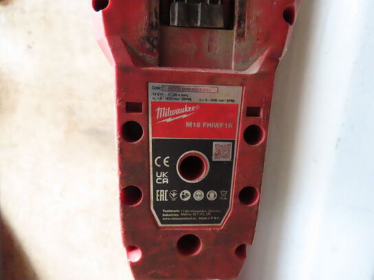 2 stk. slagnøgle, MILWAUKEE M18 FHIWF1R med lader M18 PC6