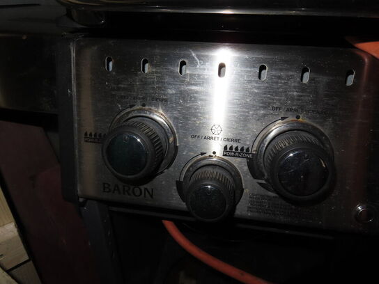 Gasgrill, BROIL KING BARON