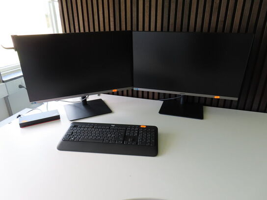 2 stk. 27" monitor, SAMSUNG S27R652FDU, docking og tastatur