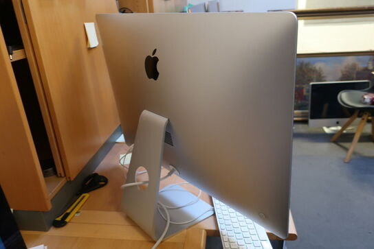 27" iMac, Apple, 8GB, 3,2 GHz Quad-Core, NVIDIA GeForce GT 755M 1 GB