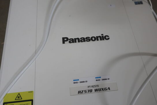 Projektor PANASONIC PT-RZ570