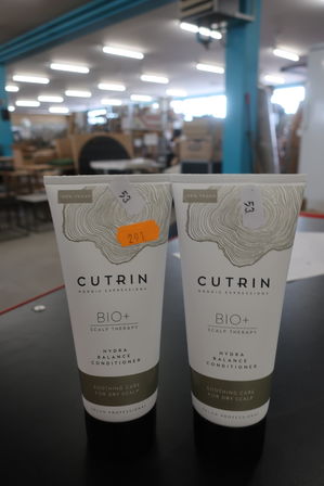 2 stk. conditioner CUTRIN 