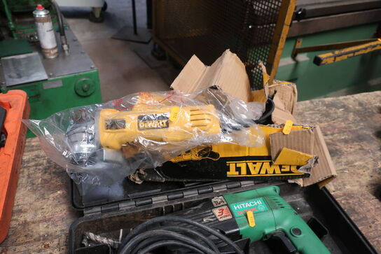 Slagboremaskine HITACHI, vinkelsliber DEWALT m.m.