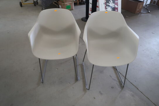 2 pcs. Shell chairs FOURDESIGN (Exhibition models)