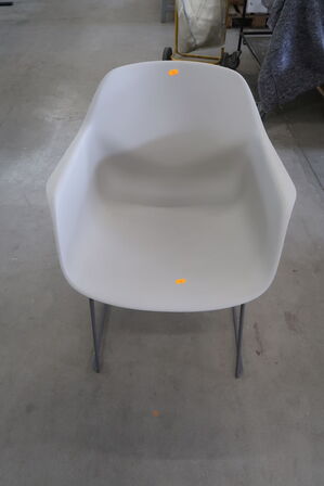 2 pcs. Shell chairs FOURDESIGN (Exhibition models)