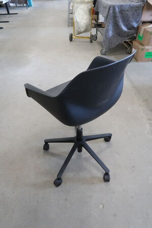 4 pcs. Office chairs FOURDESIGN (Exhibition models)