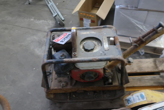 Pladevibrator WACKER (Stand ukendt)