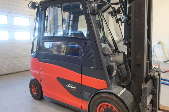 El-Gaffeltruck LINDE E 50HL-01 (læs beskrivelse)