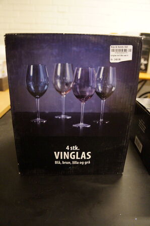 4 stk. Vinglas + 4 stk. Vandglas DACORE 