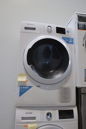Tørretumbler INDESIT YTM1182KRXEU