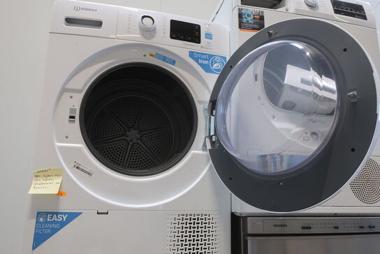 Tørretumbler INDESIT YTM1182KRXEU