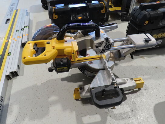 Kap/Geringssav, DEWALT 18V/XR LI-ION