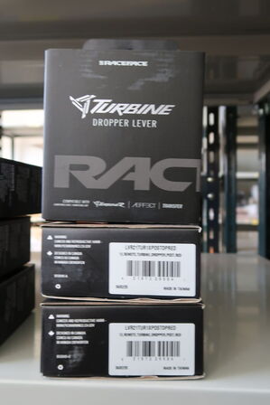 3 stk. RACEFACE Dropper Lever Red