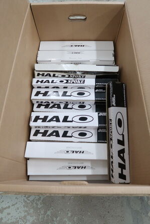 2 ks. med HALO eger