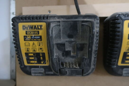 3 stk. DEWALT batteriladere