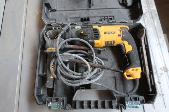 Bore/mejselhammer DEWALT D25134 QS