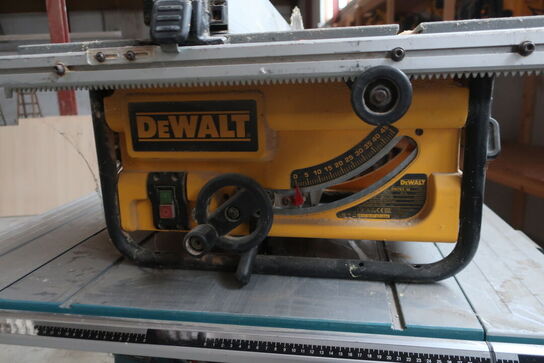 Bordsav DEWALT DW745 QS