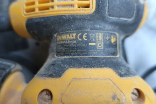 Elværktøj DEWALT borehammer D25103 & rystepudser DWE6411