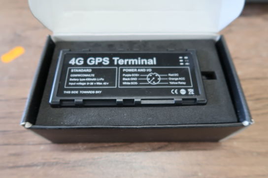 4G køretøjs GPS tracker JIMI IOT GV40