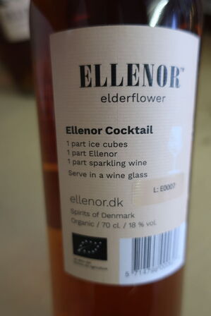 7 Flasker Ellenor Elderflower