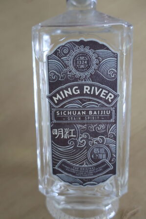 3 Flasker Ming River