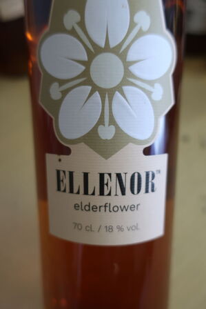 7 Flasker Ellenor Elderflower