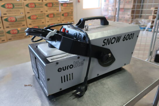 Snemaskine EUROLITE Snow 6001