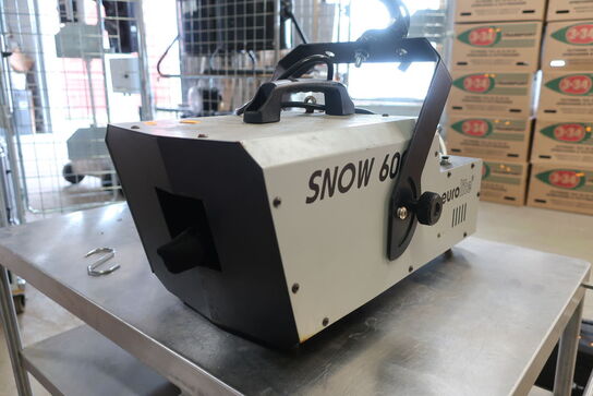 Snemaskine EUROLITE Snow 6001