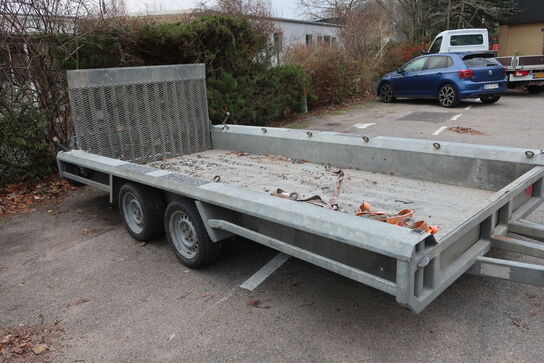 Maskintrailer HENRA MG354018