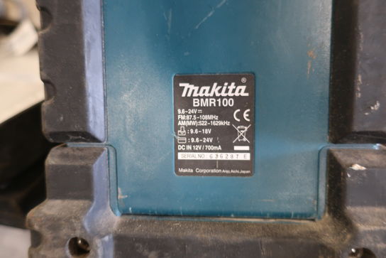 Arbejdsradio MAKITA BMR100 samt div. arbejdslamper