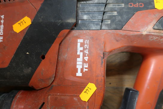 Akku borehammer HILTI TE 4-A22, støvsugermodul HILTI TE DRS-4-A