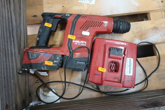 Akku borehammer HILTI TE 6-A22, støvsugermodul HILTI med 1 stk. batteri