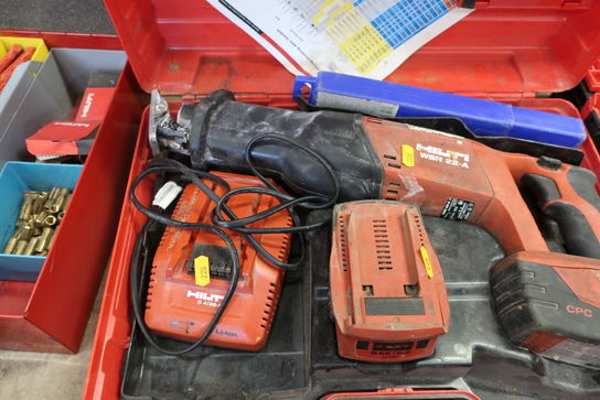 Akku bajonetsav HILTI WSR 22-A med 2 stk. batterier og lader